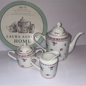 Laura Ashley Home “High Tea” 5 piece Bone China Tea Set